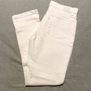 Levis Mid Rise Skinny 32x32